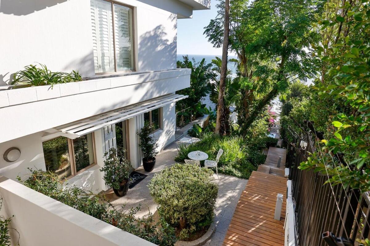 Clifton Yolo Spaces - Clifton Mansion *