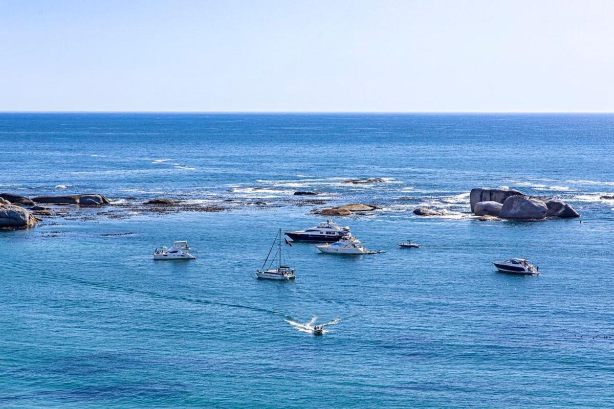 Clifton Yolo Spaces - Clifton Mansion * Cape Town