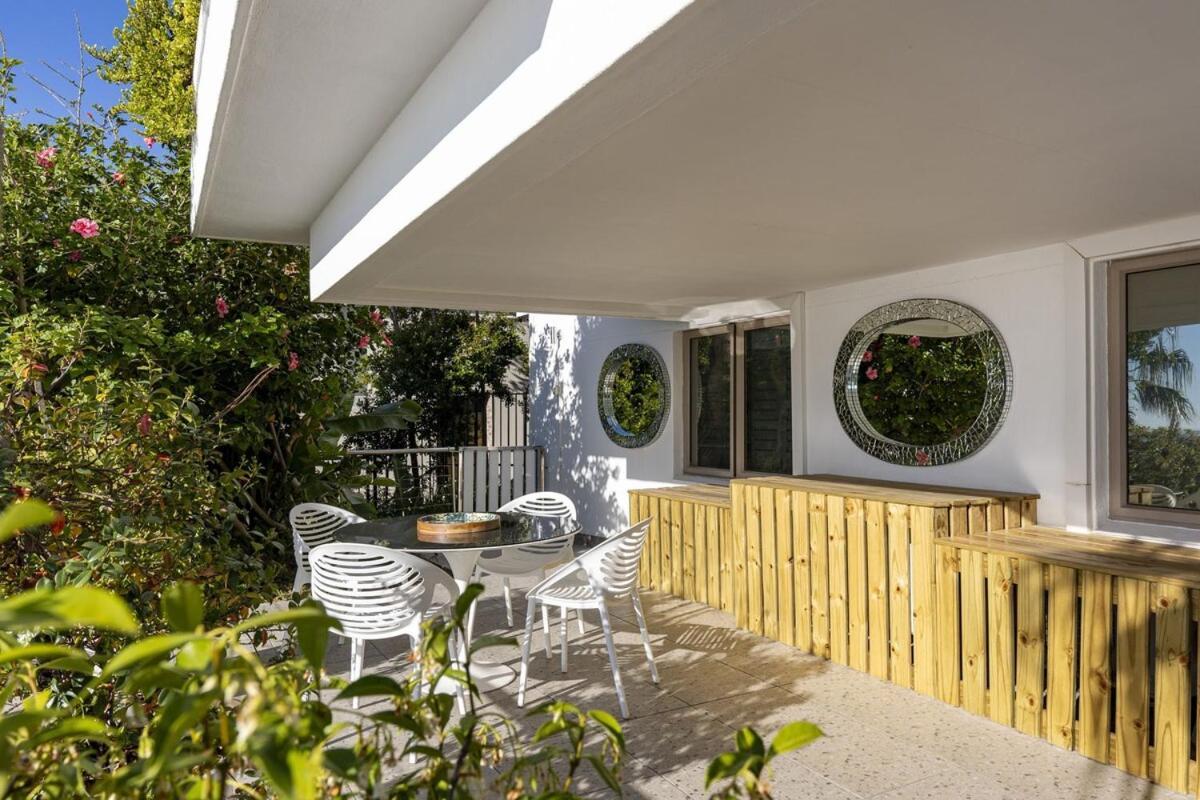 Clifton Yolo Spaces - Clifton Mansion Apartment Cape Town
