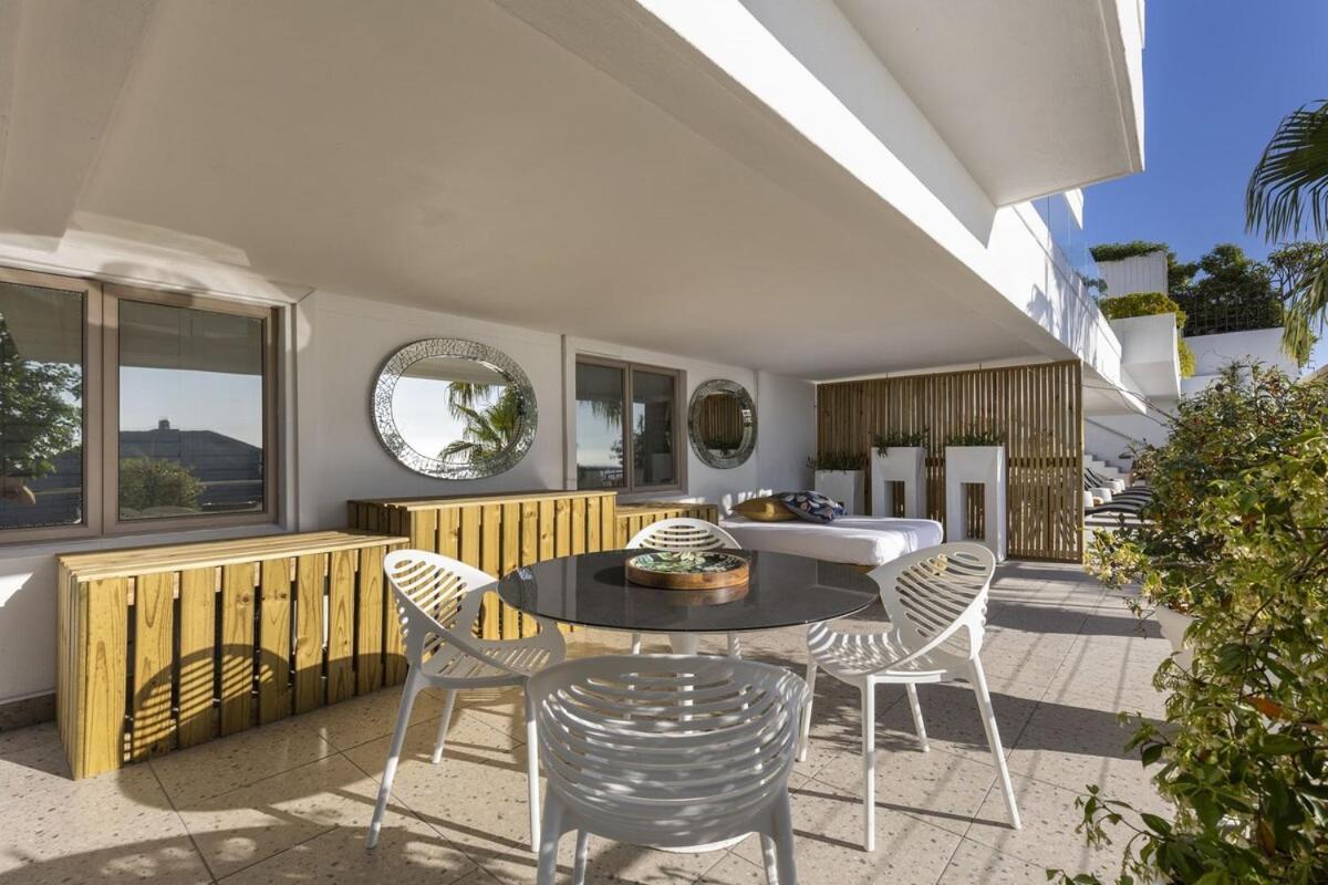 Clifton Yolo Spaces - Clifton Mansion Apartment *