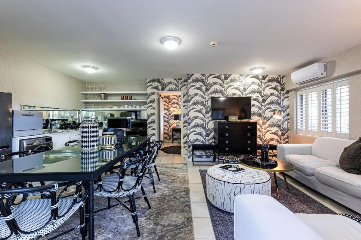Clifton Yolo Spaces - Clifton Mansion Cape Town