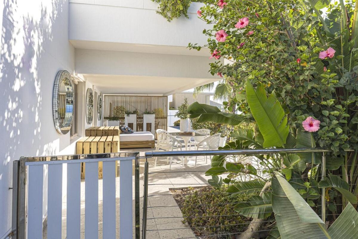 Clifton Yolo Spaces - Clifton Mansion Apartment *